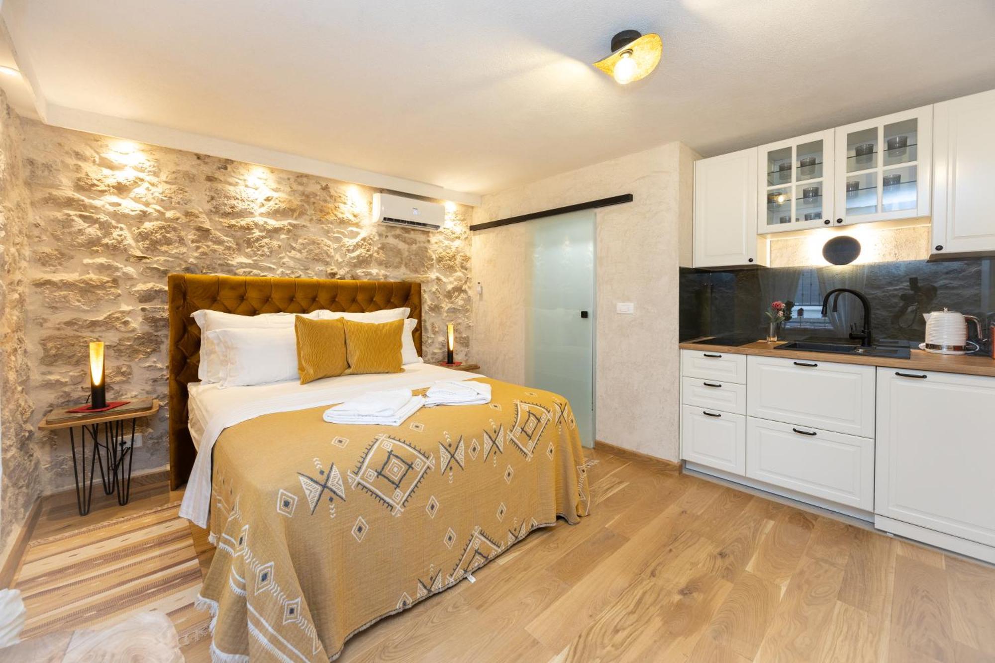 Apartament Kruna Est 2024 *